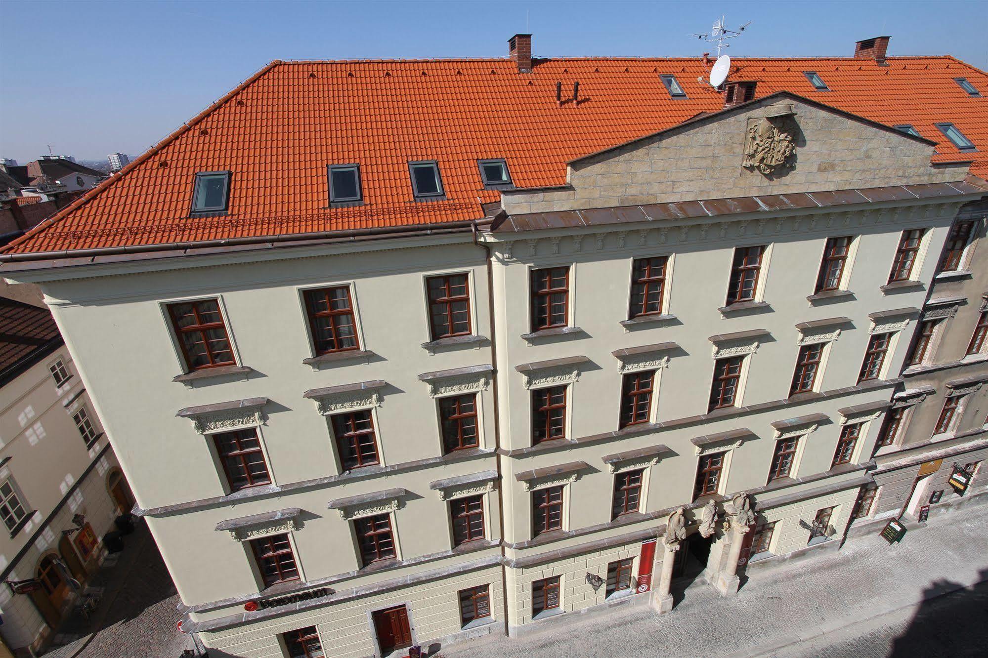 Boromeum Residence Hradec Králové Exterior foto